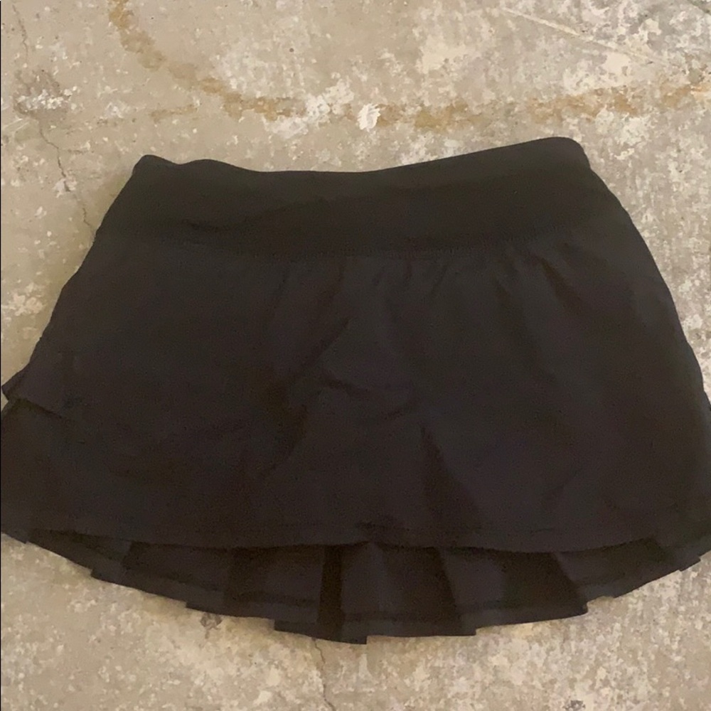 black skirt
